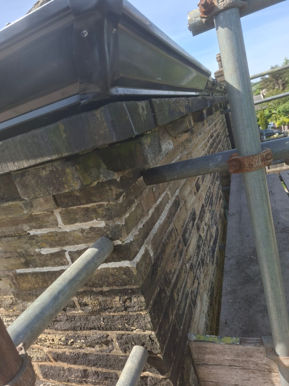 Aluminium Guttering in Bradford